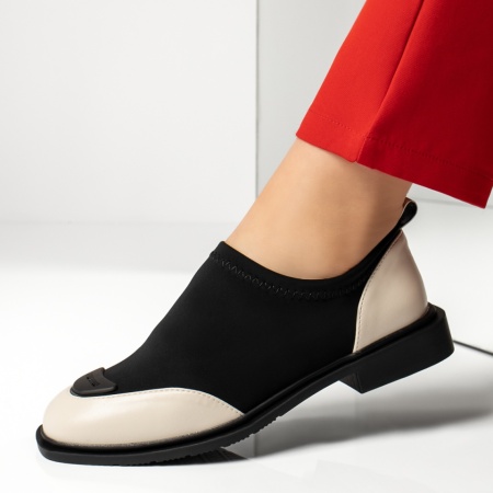 Pantofi casual dama, Pantofi casual dama cu talpa joasa negru cu bej MOD13380, modlet.ro