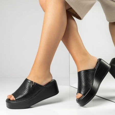 Papuci casual dama cu platforma si perforatii negri din Piele naturala ANA25, 3, modlet.ro