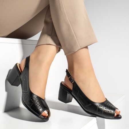 Sandale cu toc, Sandale dama cu toc si bareta negre MOD13336, modlet.ro