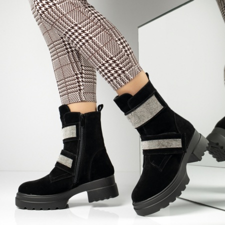 Bocanci dama, Bocanci dama cu talpa groasa si strasuri negru suede MOD14109, modlet.ro