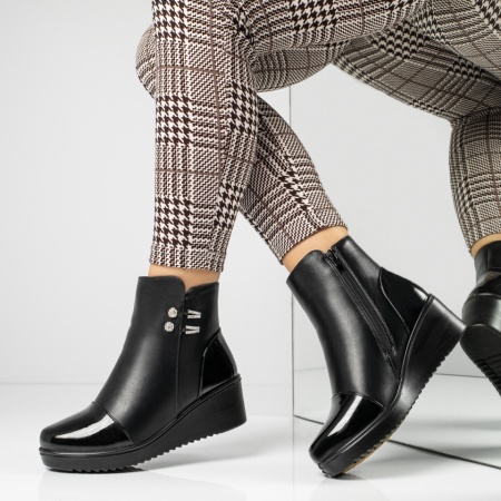 Ghete dama cu platforma negre MOD14130, 4, modlet.ro