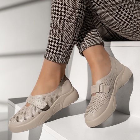 Pantofi casual dama, Pantofi casual dama cu talpa groasa si inchidere cu scai bej MOD13379, modlet.ro