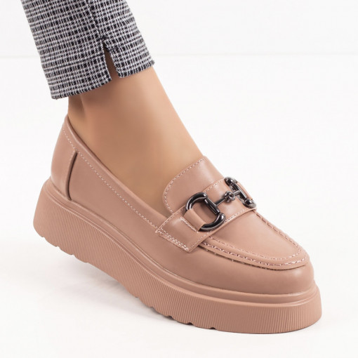 Pantofi casual nude dama cu platforma si aplicatii metalice MOD06254