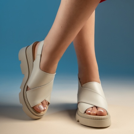 Sandale dama, Sandale dama cu platforma bej deschis din Piele naturala MOD13279, modlet.ro