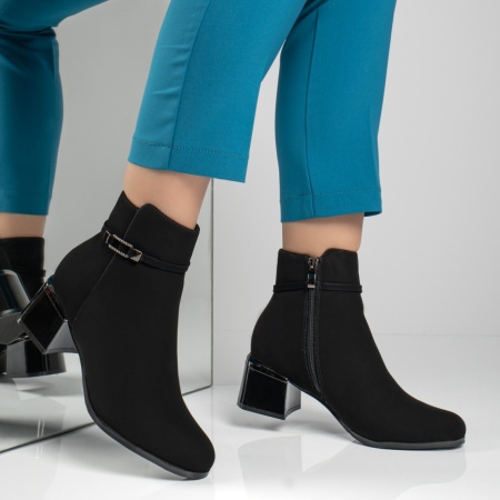 Botine dama cu toc si accesoriu decorativ negru suede MOD12595, 3, modlet.ro