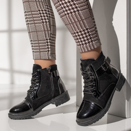 Ghete dama cu catarama si varf lucios negru suede MOD10854, 2, modlet.ro