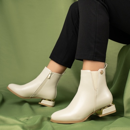 Ghete Dama, Ghete dama cu toc gros si insertie de material elastic bej MOD07099, modlet.ro