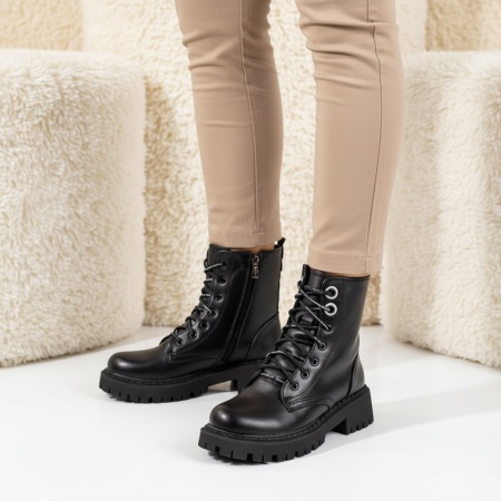 Ghete negre cu talpa groasa si fermoar decorativ la spate dama MOD07144, 1, modlet.ro