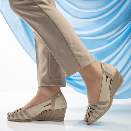Pantofi dama, Pantofi casual dama cu platforma bej MOD13345, modlet.ro
