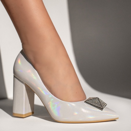 Pantofi dama cu toc gros si accesoriu decorativ argintii cu reflexii MOD12764, 4, modlet.ro