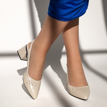 Pantofi dama cu toc gros si perforatii bej MOD11654, 3, modlet.ro