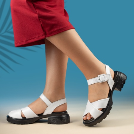 Sandale cu toc mic, Sandale dama cu bareta albe din Piele naturala MOD13630, modlet.ro