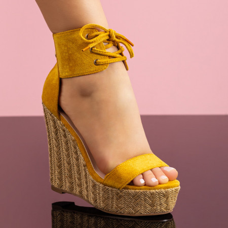 Sandale dama cu platforma si fermoar la spate galbeni suede MOD08681, 3, modlet.ro