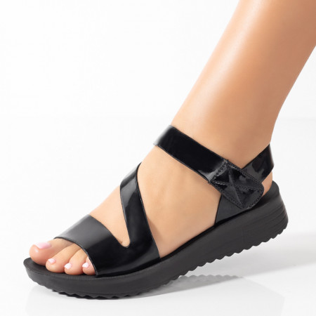 Sandale dama, Sandale dama cu talpa groasa negre lucioase MOD09305, modlet.ro