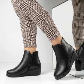 Ghete dama cu platforma si fermoar negre din Piele naturala DORA80