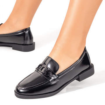 Mocasini dama negri luciosi cu accesoriu metalic MOD09928, 1, modlet.ro