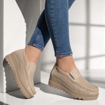 Pantofi casual dama cu perforatii bej din Piele naturala MOD13102, 4, modlet.ro