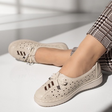 Pantofi casual dama, Pantofi casual dama cu perforatii bej MOD14285, modlet.ro