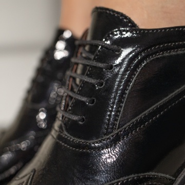 Pantofi casual dama negri cu aspect lucios din Piele naturala MOD03551, 2, modlet.ro