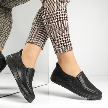 Pantofi dama casual cu perforatii negri MOD13282, 4, modlet.ro