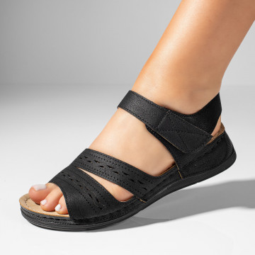 Sandale dama cu perforatii si talpa groasa negre ZEF11450, 4, zeforia.ro