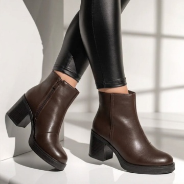 Reduceri botine dama, Botine dama cu toc gros maro din Piele naturala DORA87, modlet.ro