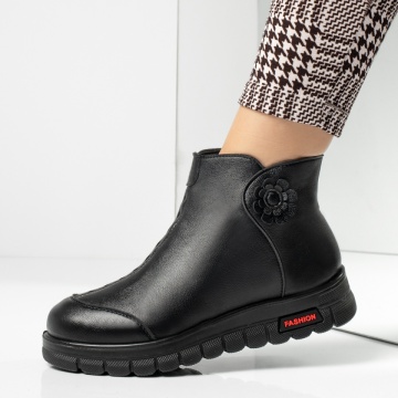 Ghete dama cu talpa groasa si fermoar negre MOD07627, 3, modlet.ro