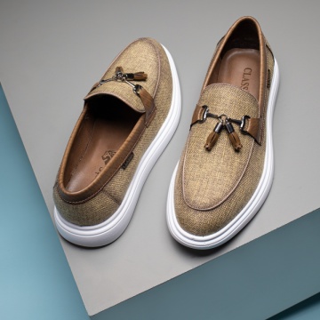 Mocasini barbati cu ciucuri bej MOD11649, 1, modlet.ro