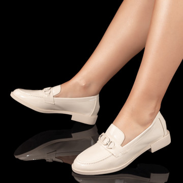 Mocasini dama bej deschis cu accesoriu metalic MOD09928, 1, modlet.ro