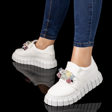 Pantofi casual dama albi cu pietre aplicate MOD10131, 3, modlet.ro