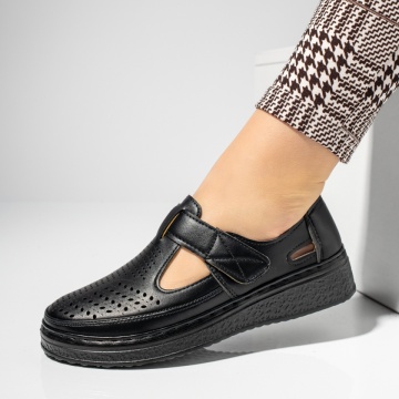 Pantofi casual cu platforma, Pantofi casual dama cu platforma si perforatii negri MOD14262, modlet.ro