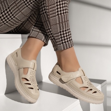 Pantofi casual dama cu talpa groasa si inchidere cu scai bej MOD13319, 4, modlet.ro