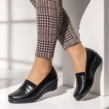 Reduceri pantofi casual dama, Pantofi dama casual cu platforma negri DORA32, modlet.ro