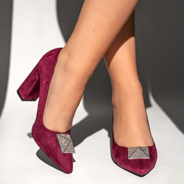 Pantofi dama cu toc gros si accesoriu decorativ mov suede MOD12764, 4, modlet.ro