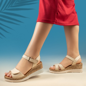 Sandale dama cu platforma si inchidere cu scai bej din Piele naturala MOD13624, 1, modlet.ro