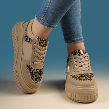 Sneakers dama cu accesoriu decorativ si imprimeu khaki MOD13440, 2, modlet.ro