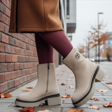 Ghete Dama, Ghete dama cu fermoar bej suede din Piele naturala MOD14040, modlet.ro