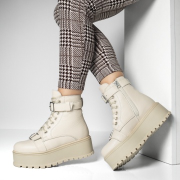 Ghete Dama, Ghete dama cu fermoar si talpa groasa bej din Piele naturala MOD14103, modlet.ro