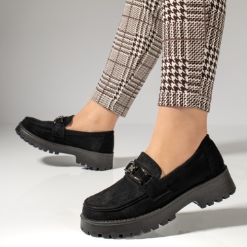Pantofi casual dama cu accesoriu metalic negru suede MOD12987, 2, modlet.ro