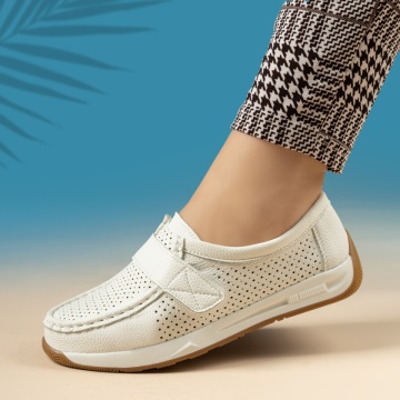 Pantofi casual dama, Pantofi casual dama cu perforatii albi MOD14235, modlet.ro