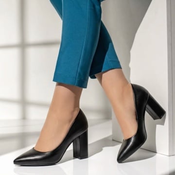 Reduceri pantofi cu toc, Pantofi dama cu toc gros negri MARA31, modlet.ro