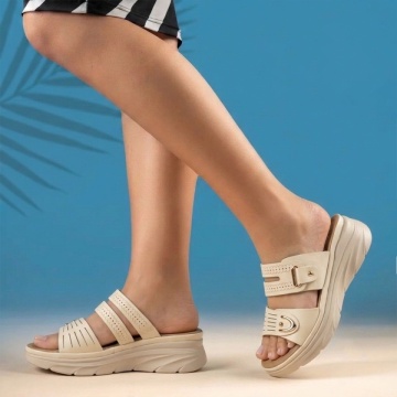 Papuci casual dama cu platforma bej IRIS2, 3, modlet.ro