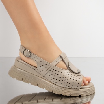 Sandale dama cu platforma si perforatii bej din Piele naturala MOD13648, 4, modlet.ro
