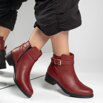 Ghete dama cu catarame visinii din Piele naturala MOD06261, 3, modlet.ro