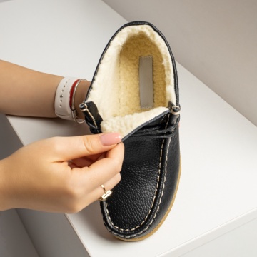 Ghete dama scurte cu siret negre din Piele naturala MOD06604, 4, modlet.ro