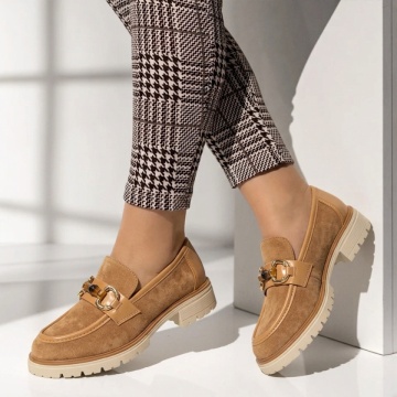 Pantofi dama, Pantofi casual dama cu accesoriu decorativ maro suede LILI20, modlet.ro