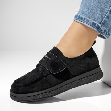 Pantofi casual dama cu inchidere cu scai negru suede IRIS18