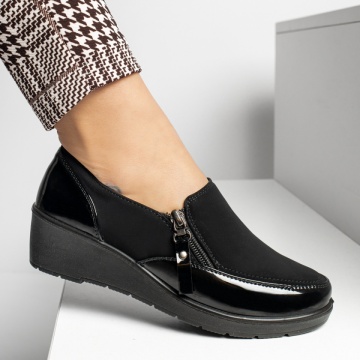 Pantofi casual dama cu platforma si fermoar negru suede MOD14224