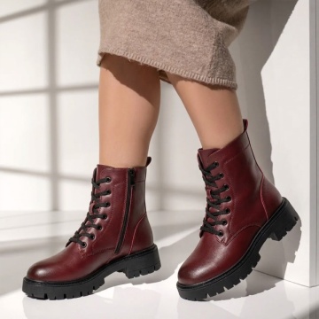 Ghete imblanite, Ghete dama cu talpa groasa si fermoar visinii din Piele naturala DORA60, modlet.ro