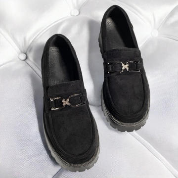 Pantofi casual dama cu accesoriu metalic negru suede MOD12987, 4, modlet.ro